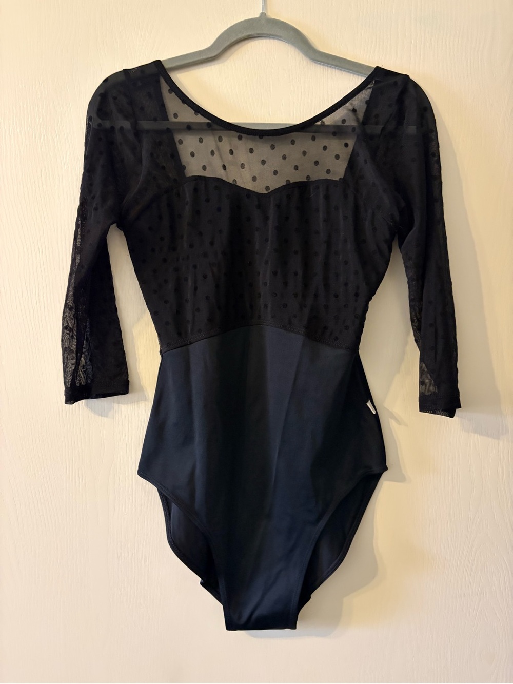 Class In 3/4 sleeve dance leotard